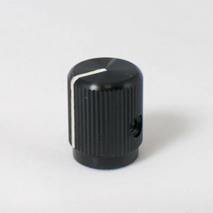KILO Small Black Aluminum Knob